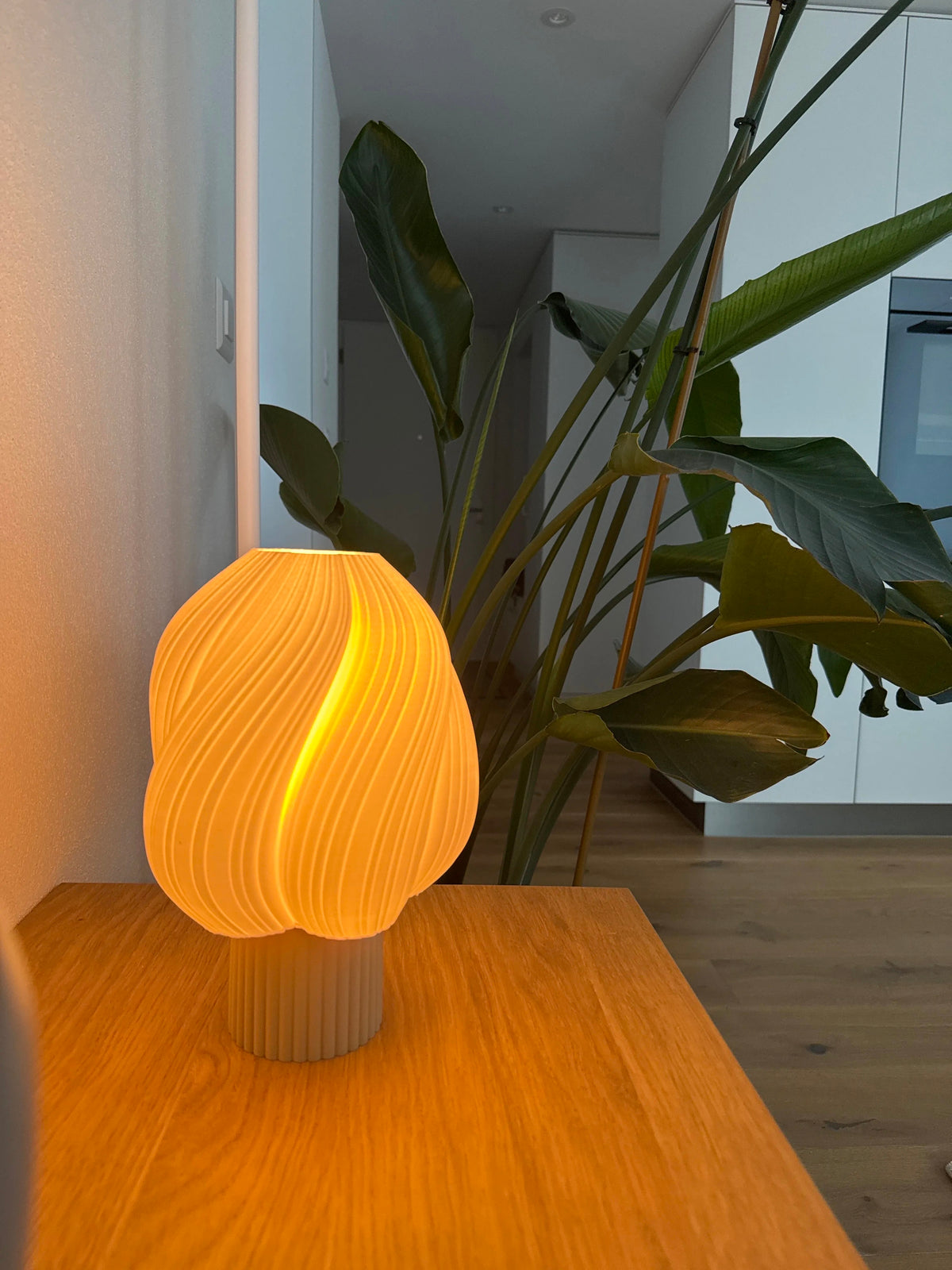 Swirl Pod lamp — lights on