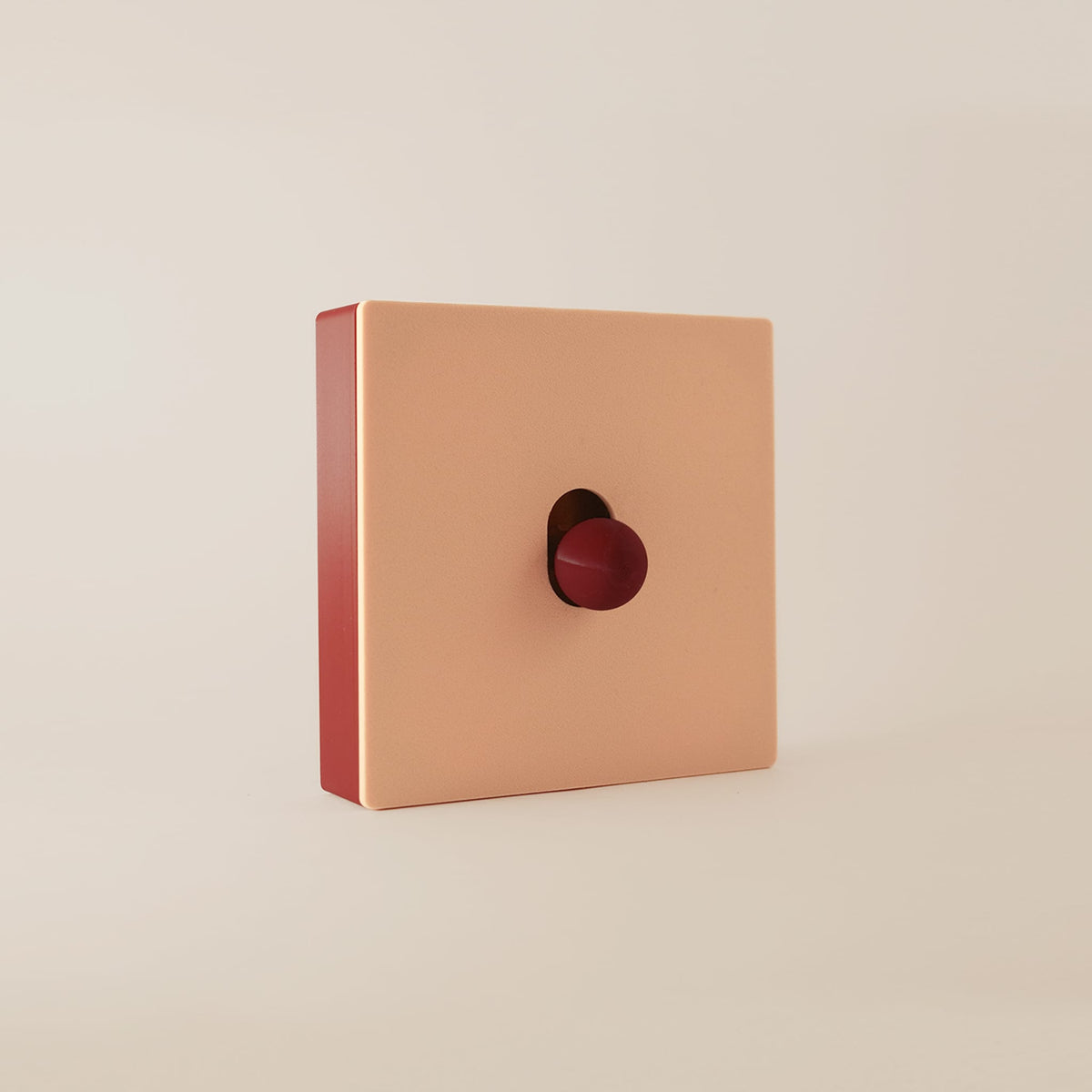 Minimalistart — Melba — cache interrupteur