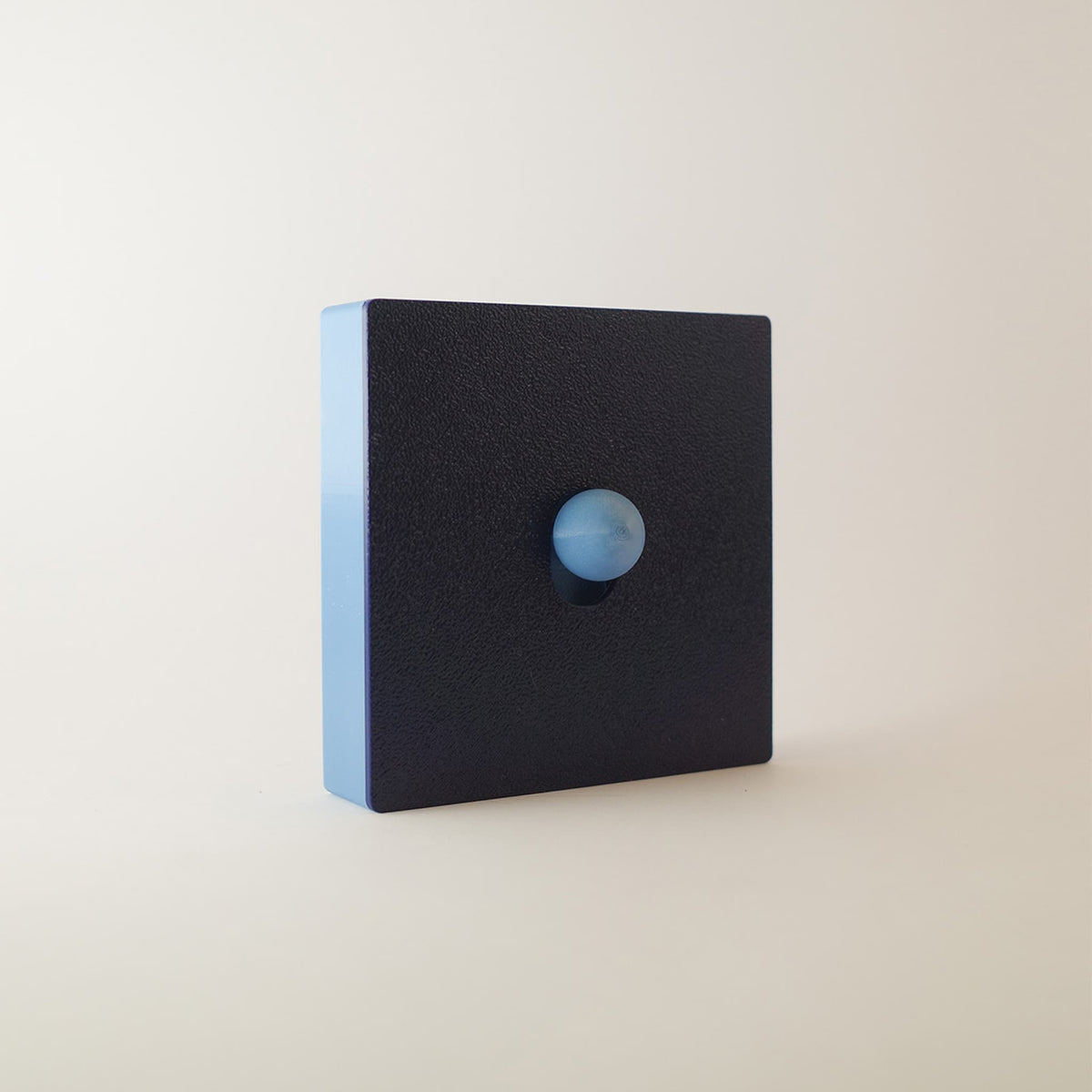Minimalistart — Minuit — cache interrupteur