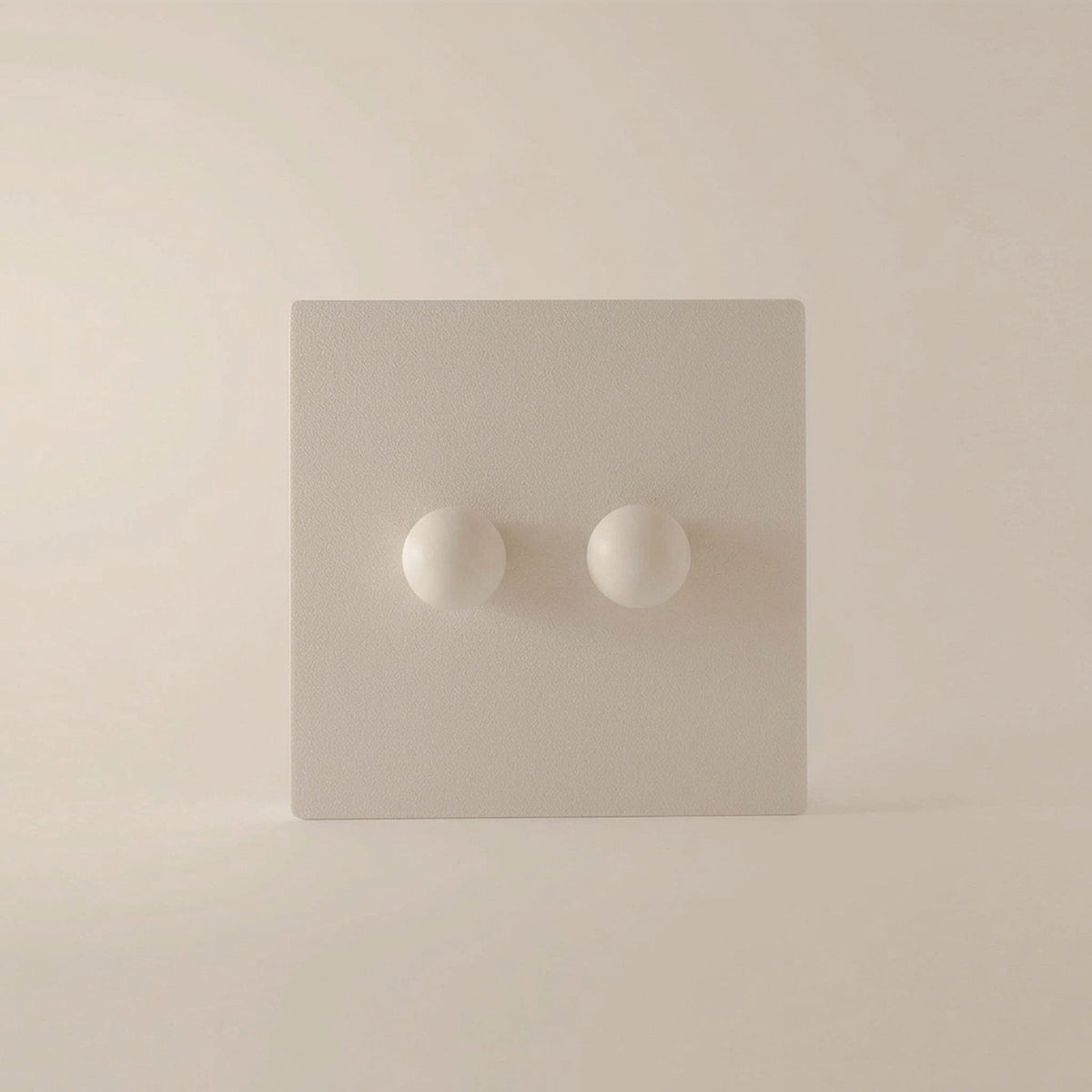 Minimalistart — Coco — cache interrupteur