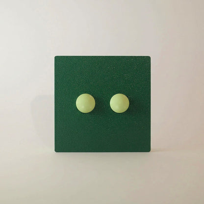 Minimalistart — Cyprès — cache interrupteur