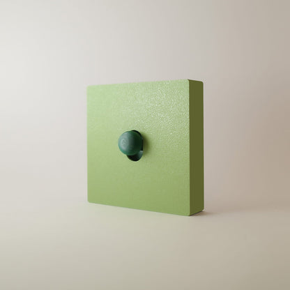Minimalistart — Matcha — cache interrupteur