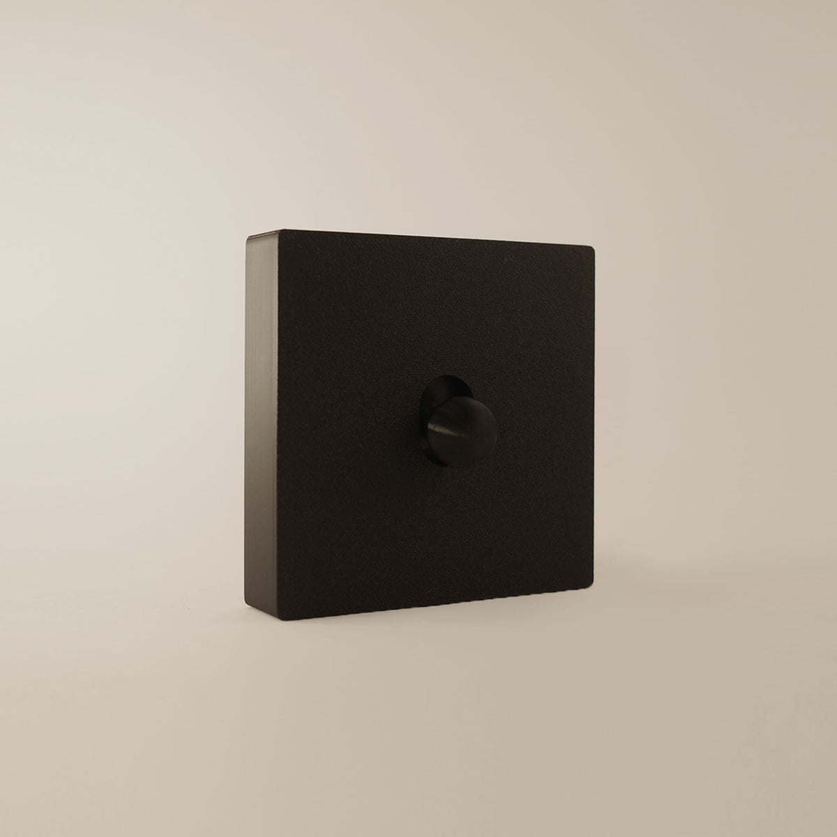 Minimalistart — Onyx — cache interrupteur