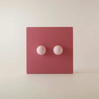 Minimalistart — Pivoine — cache interrupteur