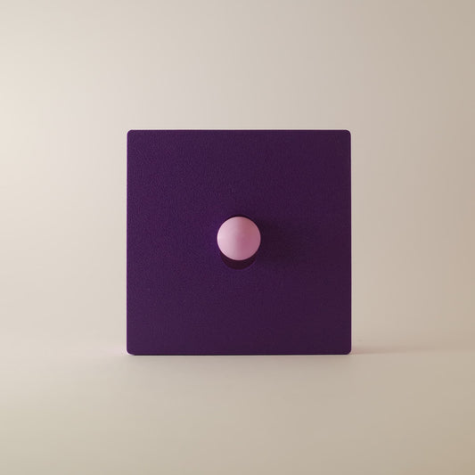 Minimalistart — Plum — cache interrupteur